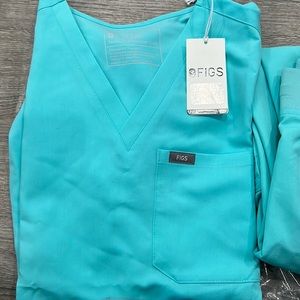 NWT Figs Aqua Scrub Set Catarina Top XS / Zamora Jogger Small